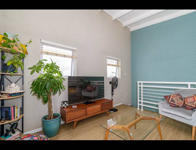 2 BEDROOM APARTMENT RENTED IN PAULSHOF